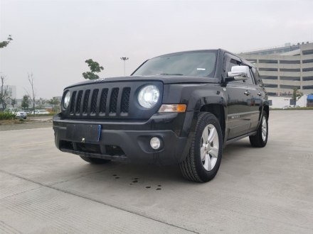 自由客 2012款 2.4 豪华版