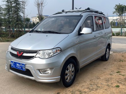 五菱宏光 2014款 1.5L S标准型