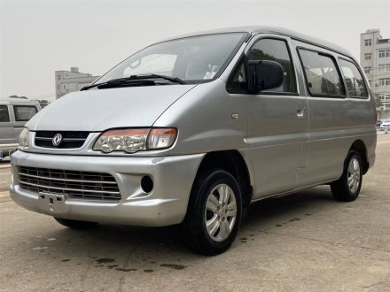 菱智 2013款 V3 1.5L 7座标准型II