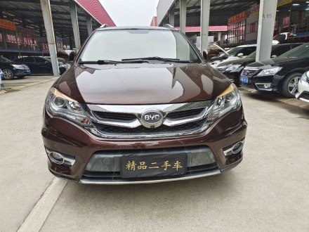 比亚迪S7 2015款 2.0T 升级版 自动尊贵型