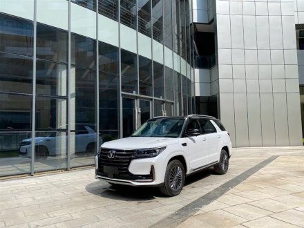 长安CS95 2021款 2.0T 两驱豪华型