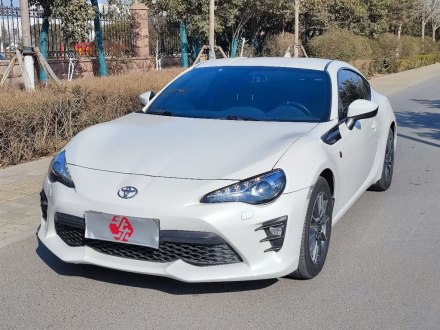 丰田86 2017款 2.0L 手动豪华型