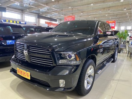 RAM Trucks 2011款 1500 Sport