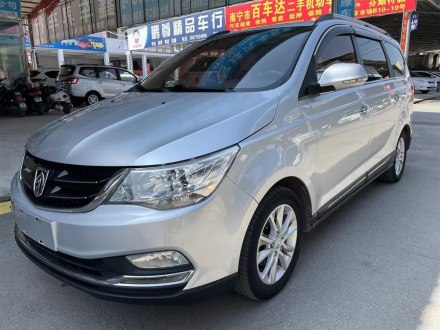 宝骏730 2016款 1.5L 手动舒适型 7座 国V