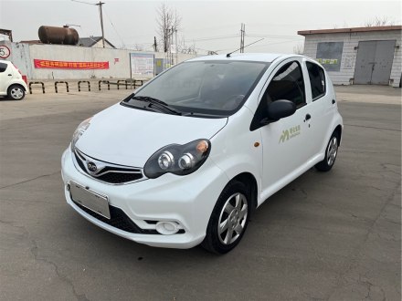 比亚迪F0 2015款 1.0L AMT 铉酷型
