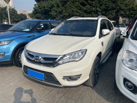比亚迪S7 2015款 2.0T 自动旗舰型