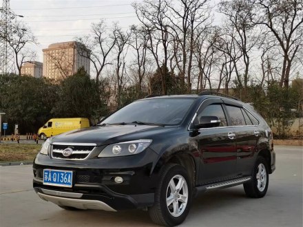 比亚迪S6 2013款 白金版 2.0L 手动精英型