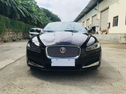 捷豹XF 2015款 XF 2.0T 风华版
