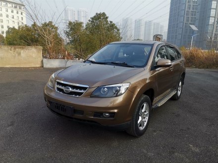 比亚迪S6 2013款 白金版 2.4L 自动精英型