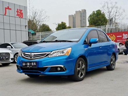 理念S1 2013款 1.5L 手动运动版