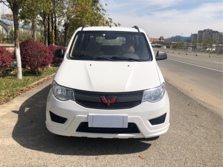 五菱宏光 2015款 1.5L S 基本型国V