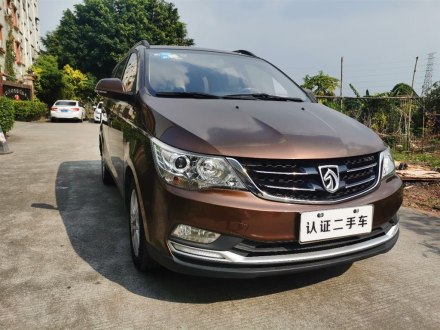宝骏730 2016款 改款 1.5L 手动标准型 7座 国V