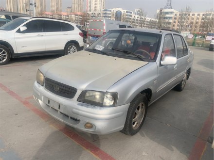 夏利 2011款 A+ 1.0L 三厢 国IV