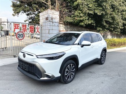 锋兰达 2022款 2.0L CVT豪华版
