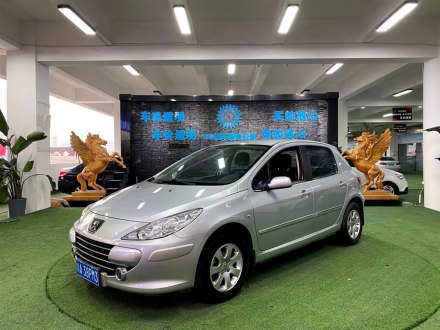 标致307 2012款 两厢 1.6L 手动豪华版