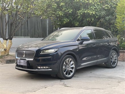 航海家 2021款 2.0T 四驱尊雅版