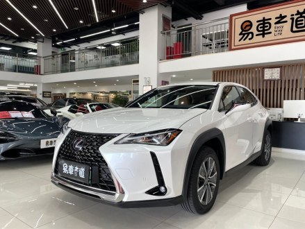 雷克萨斯UX新能源 2020款 300e 纯·享版
