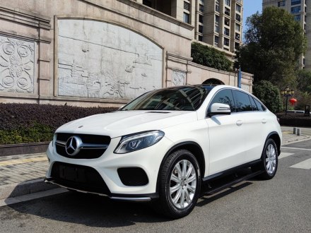 奔驰GLE轿跑 2015款 GLE 320 4MATIC 轿跑SUV