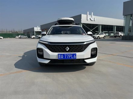 宝骏Valli 2021款 1.5T 那曲繁星 CVT旗舰型