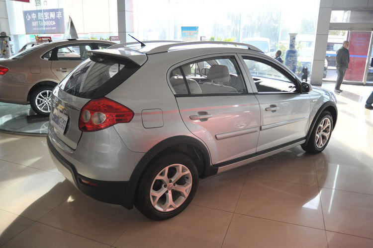 骏捷Cross 1.5L 手动 2010款 舒适型