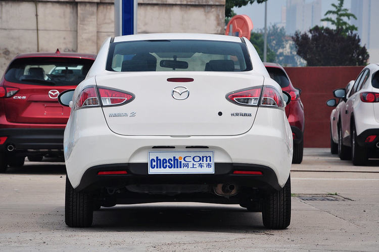 马自达2 劲翔三厢 1.5L 手动 2012款 炫动时尚版