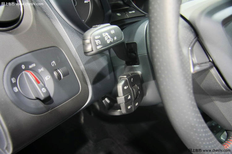 伊比飒 1.4TSI DCT 2013款 5门版FR