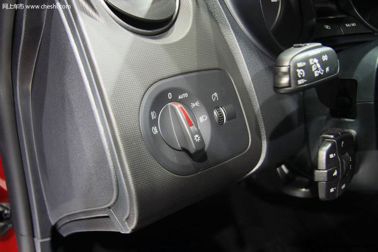 伊比飒 1.4TSI DCT 2013款 5门版FR