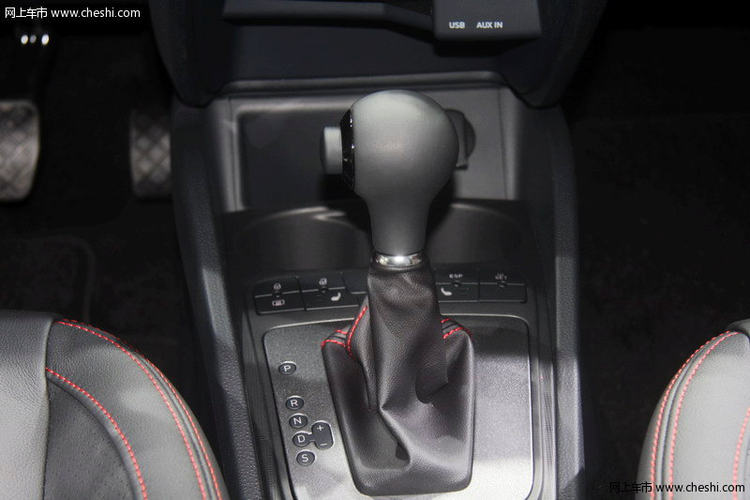 伊比飒 1.4TSI DCT 2013款 5门版FR