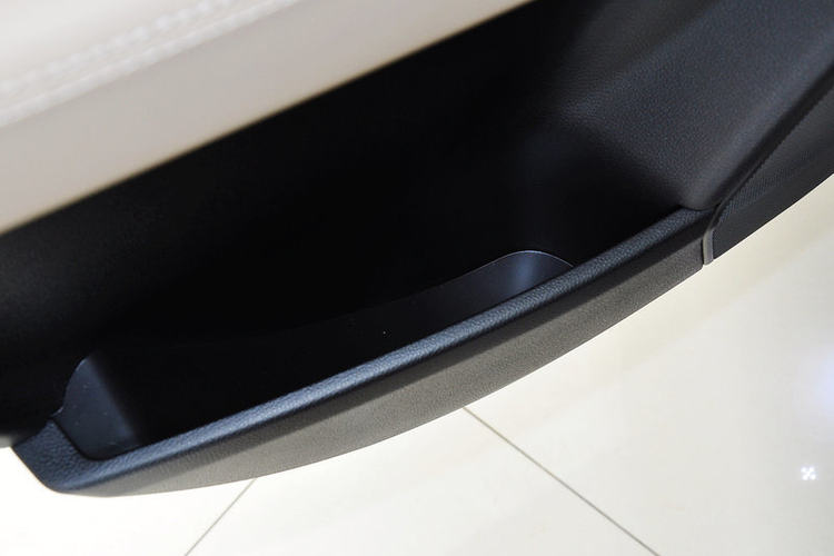 巴博斯 MR系 3.5L 2013款 35MR 5座