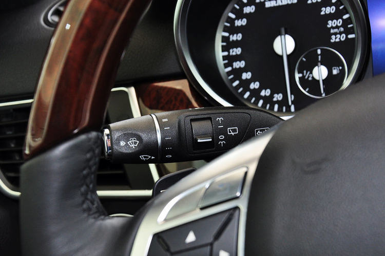 巴博斯 MR系 3.5L 2013款 35MR 5座