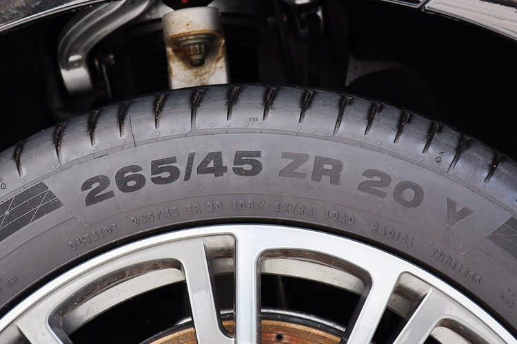 巴博斯 MR系 3.5L 2013款 35MR 5座