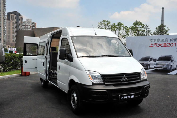 新途V80 傲运通 2.5L 手动 2014款 短轴中顶