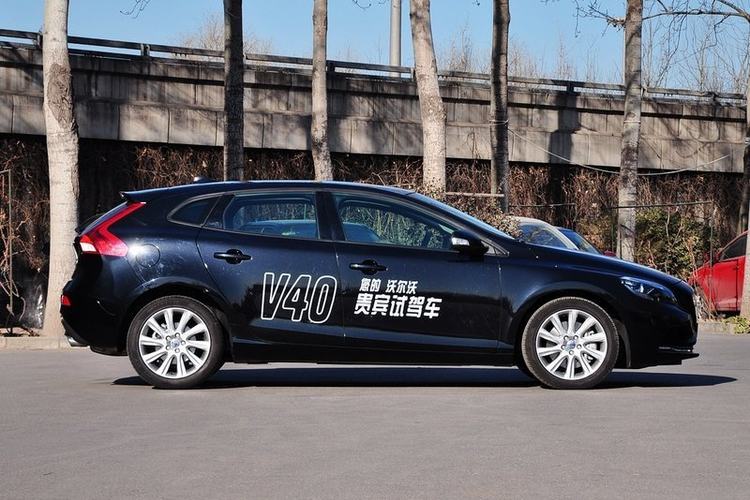 沃尔沃V40 2.0T 自动 2014款 智逸版