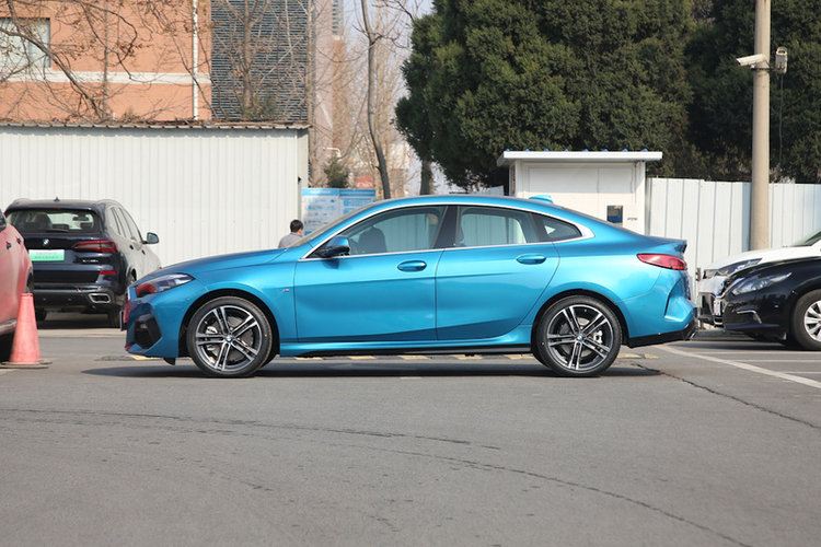 宝马2系（进口） 225i 四门轿跑车 2021款 M运动套装