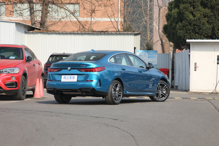 宝马2系（进口） 225i 四门轿跑车 2021款 M运动套装
