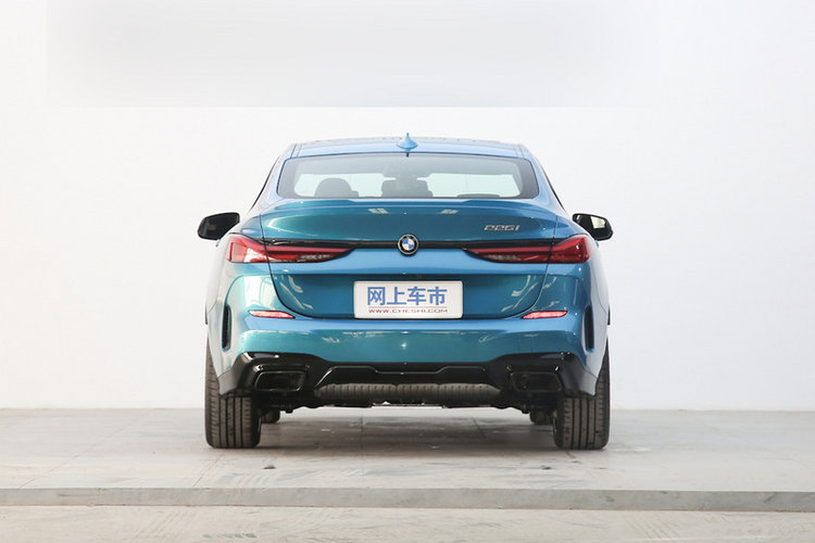 宝马2系（进口） 225i 四门轿跑车 2021款 M运动曜夜套装Pro