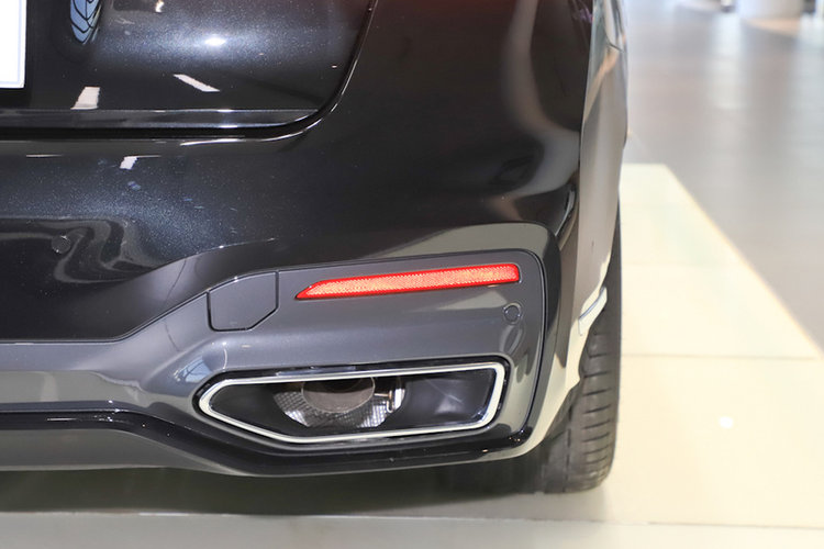 宝马7系 改款 740Li 领先型 2019款 M运动套装