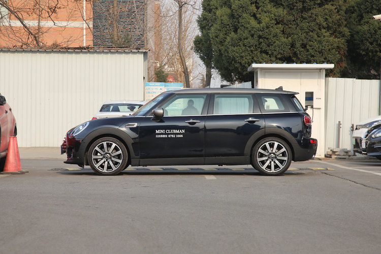 MINI CLUBMAN 1.5T COOPER 2021款 鉴赏家