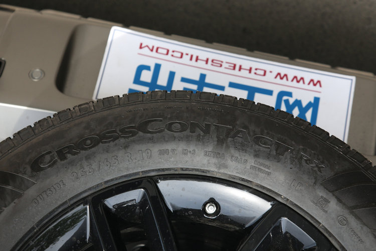 卫士 90 P400 X-DYNAMIC 2021款 S