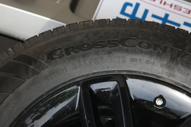 卫士 90 P400 X-DYNAMIC 2021款 S