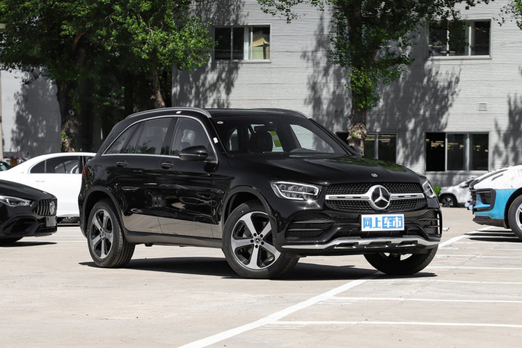 奔驰GLC 改款三 GLC 260 L 4MATIC 2022款 动感型