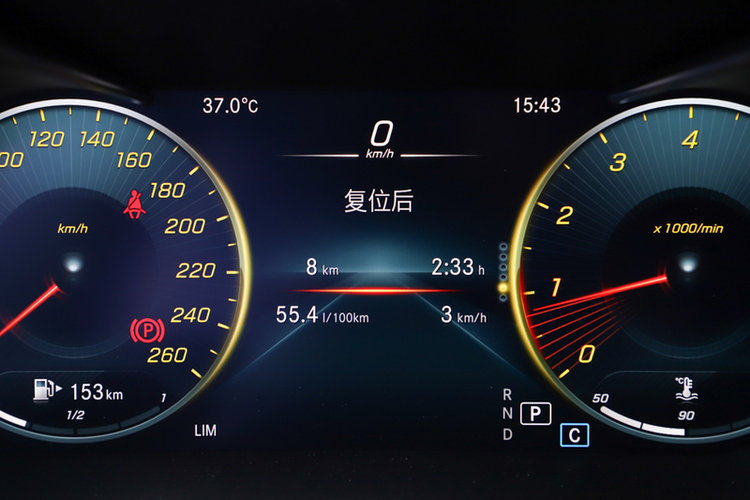 奔驰GLC 改款三 GLC 260 L 4MATIC 2022款 动感型
