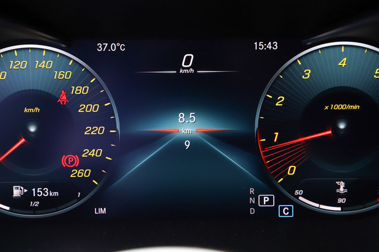 奔驰GLC 改款三 GLC 260 L 4MATIC 2022款 动感型