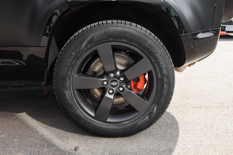 卫士 110 3.0T P400 2024款 X