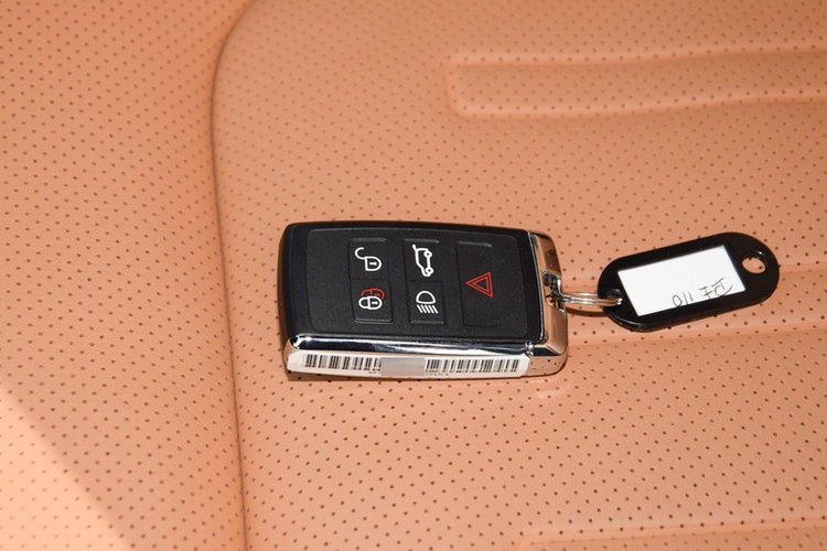 卫士 110 3.0T P400 2024款 X