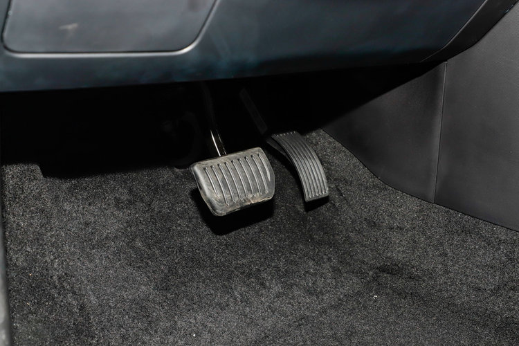 吉利几何G6 500KM 2024款 公务版