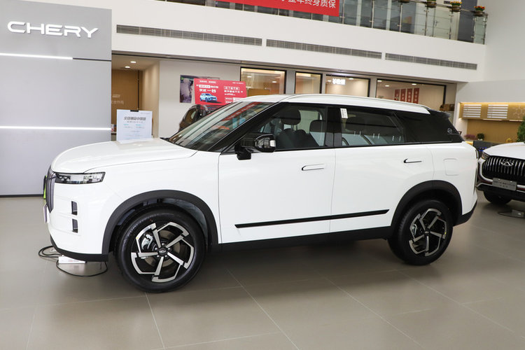 探索06 1.6T 2023款 两驱都市版舒适型