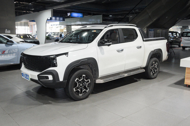 长安猎手 骑士版  旗舰型 2024款 双电机四驱标箱