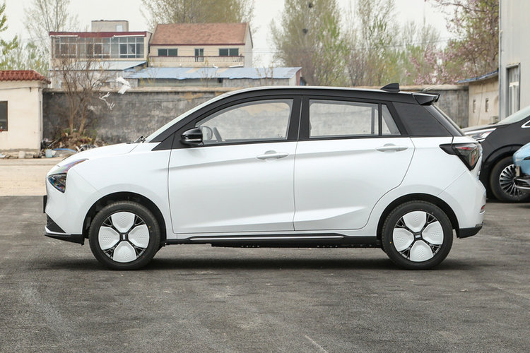 悦01  2024款 251欣悦版