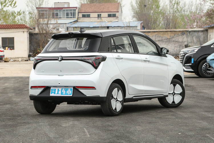 悦01  2024款 251欣悦版